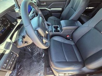 New 2026 Toyota 4Runner Limited AWD/4WD video 4