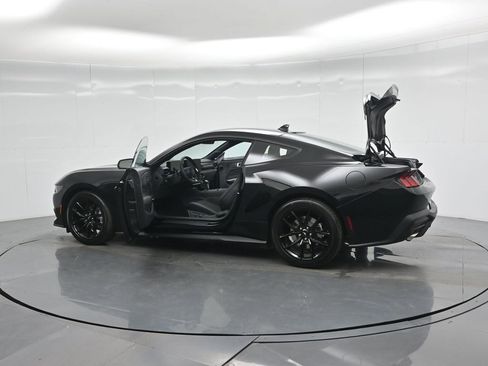 New 2026 Ford Mustang Coupe image 31