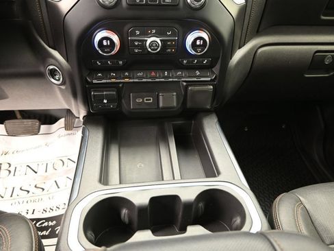 Used 2021 GMC Sierra 1500 AT4 w/ AT4 Value Package AWD/4WD image 15