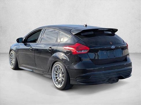 Used 2016 Ford Focus ST w/ Equipment Group 402A image 7