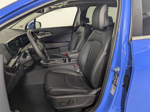 New 2026 Kia Sportage EX w/ EX Panorama Roof Package image 12