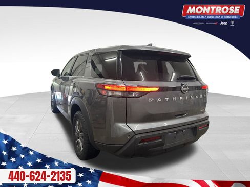 Used 2022 Nissan Pathfinder S image 4