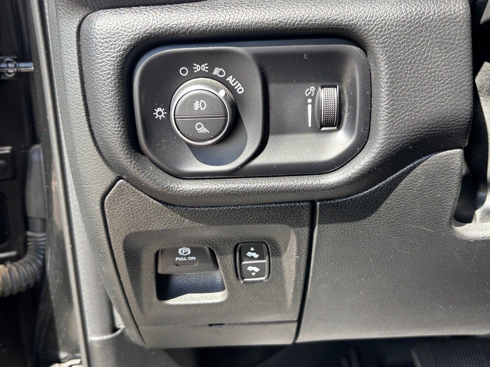 Used 2022 RAM 1500 Lone Star AWD/4WD image 25