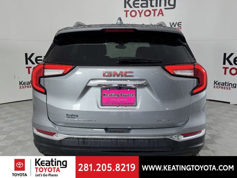 Used 2024 GMC Terrain SLT image 5