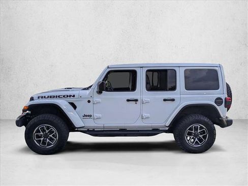 Used 2025 Jeep Wrangler Unlimited Rubicon w/ Safety Group AWD/4WD image 8