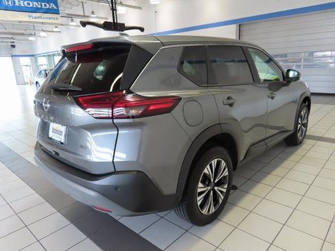 Used 2023 Nissan Rogue SV image 13
