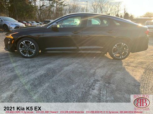 Used 2021 Kia K5 EX w/ EX Premium Package FWD image 4