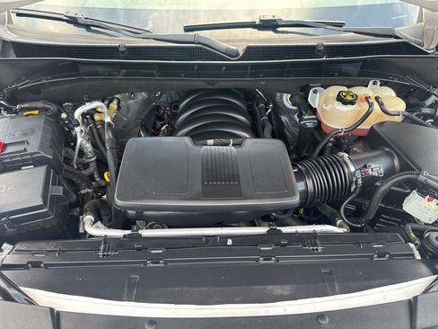 Used 2023 GMC Yukon Denali w/ LPO, Floor Liner Package AWD/4WD image 9