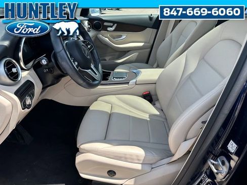 Used 2022 Mercedes-Benz GLC 300 4MATIC w/ Premium Package Lite image 18