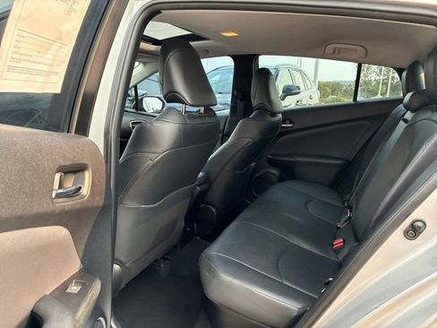 Used 2017 Toyota Prius Four w/ Advanced Technology Package FWD image 22