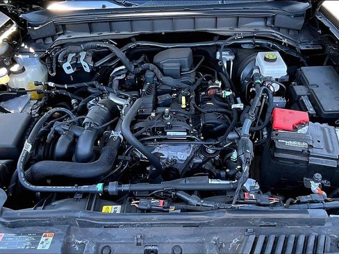 Certified 2022 Ford Bronco 4-Door image 10