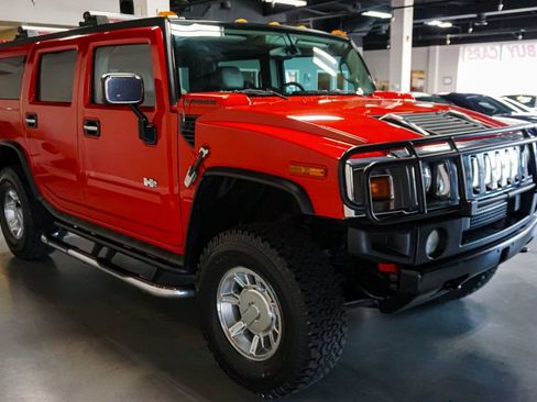 Used 2004 HUMMER H2 AWD/4WD image 2