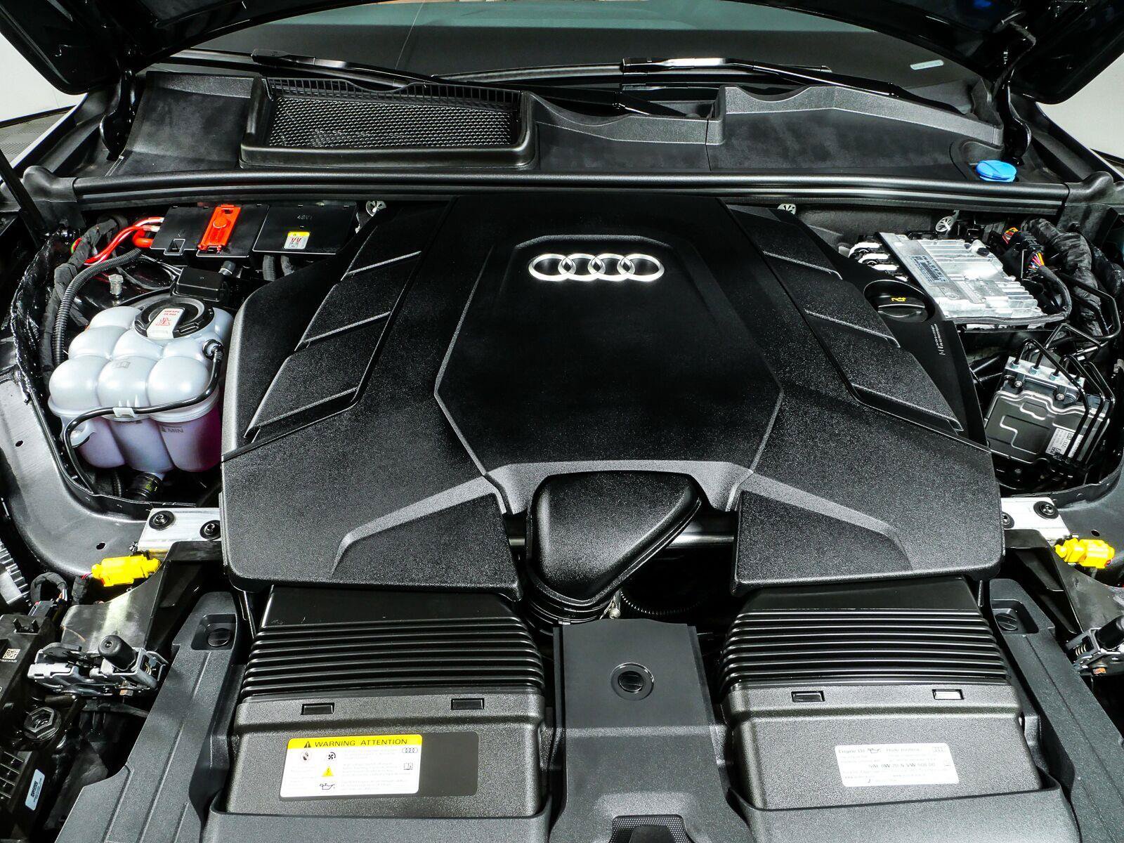 Used 2026 Audi Q7 Premium Plus AWD/4WD image 40