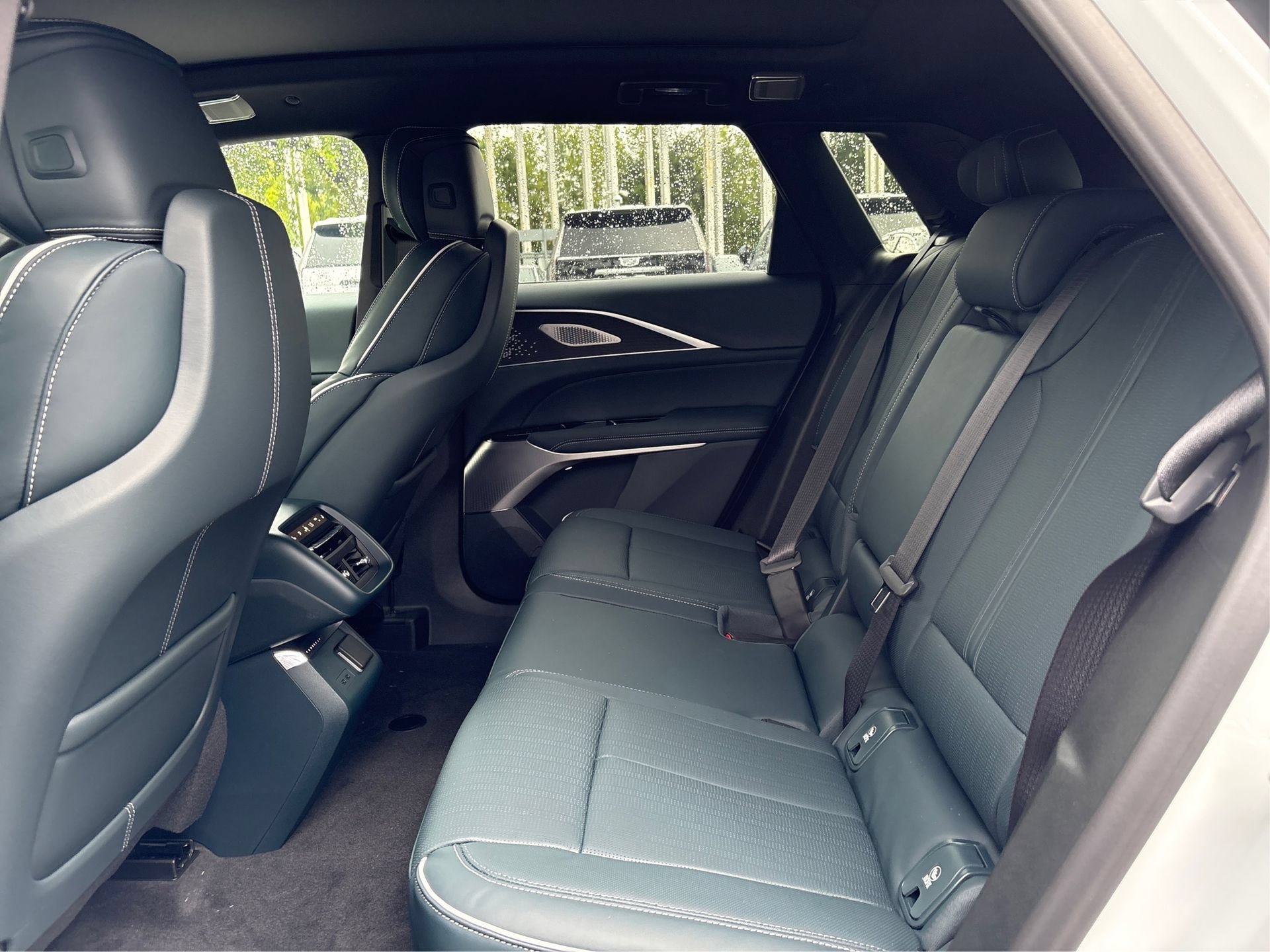 New 2026 Cadillac Lyriq Signature Sport w/ Nappa Leather Package RWD image 10