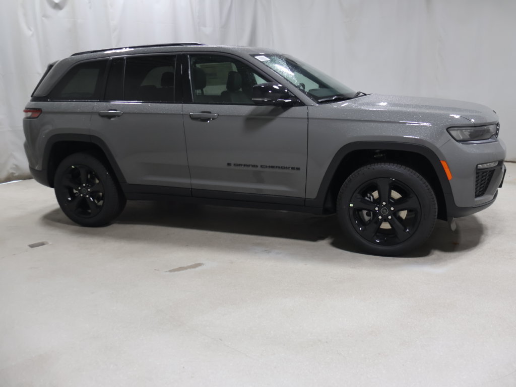 New 2027 Jeep Grand Cherokee Limited AWD/4WD image 7