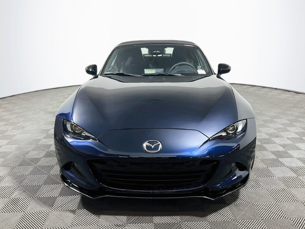 New 2026 MAZDA MX-5 Miata Club w/ Interior Package RWD image 2