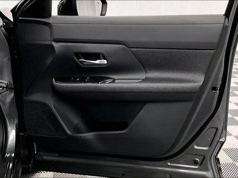 New 2026 Nissan Kicks SV AWD/4WD image 35