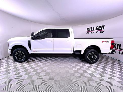 New 2026 Ford F250 Platinum image 4