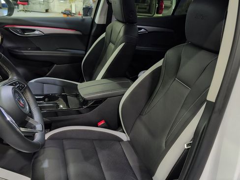 Certified 2025 Buick Envision Sport Touring image 12