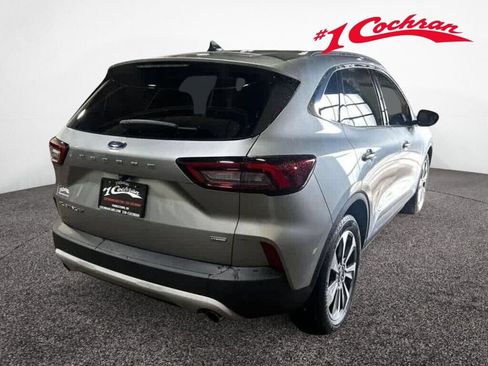 Used 2023 Ford Escape Platinum FWD image 24