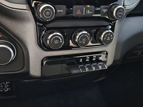 New 2026 RAM 1500 Tradesman AWD/4WD image 18
