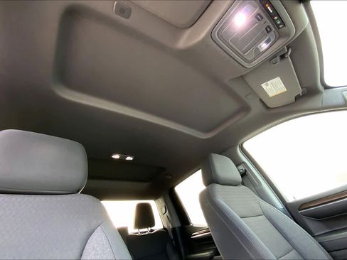 Used 2024 Chevrolet Silverado 1500 LT Trail Boss w/ LPO, Dark Essentials Package image 13