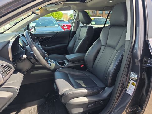 Used 2024 Subaru Outback Limited AWD/4WD image 10