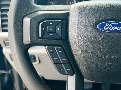 Used 2017 Ford F350 XLT w/ XLT Premium Package image 16