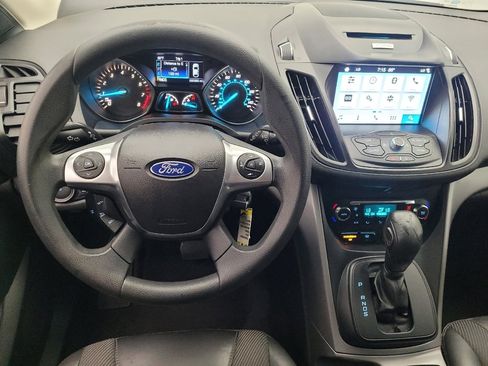 Used 2016 Ford Escape SE w/ SE Chrome Package image 22