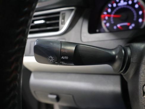 Used 2015 Toyota Camry SE image 28