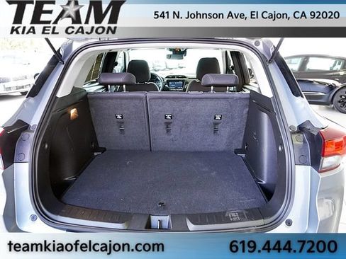 Used 2023 Chevrolet TrailBlazer LT w/ Convenience Package FWD image 13