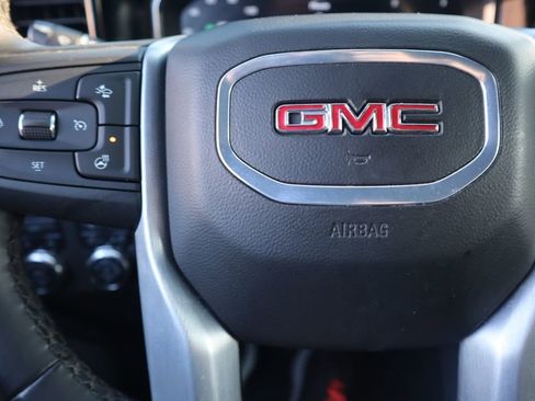 Certified 2024 GMC Sierra 1500 SLT image 15