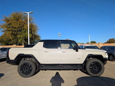 New 2026 GMC Hummer EV 4x4 Crew Cab image 3