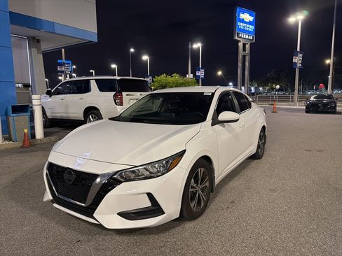 Used 2020 Nissan Sentra SV image 7