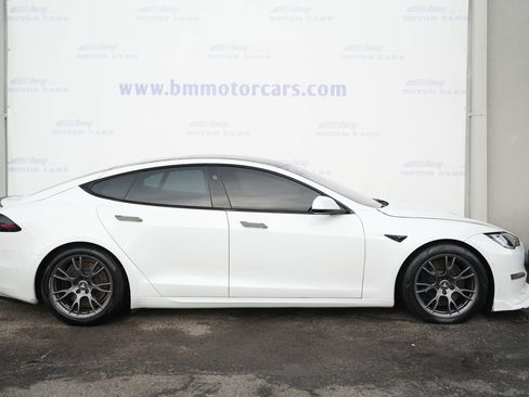 Used 2022 Tesla Model S Plaid image 7