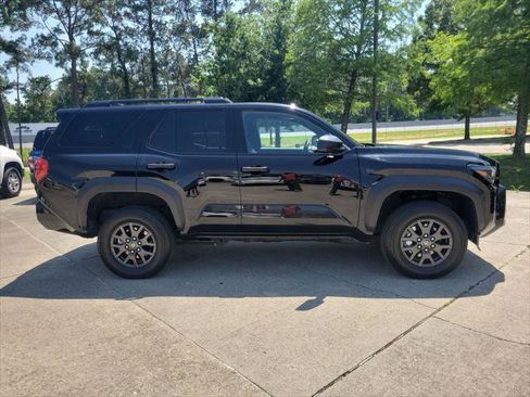 Certified 2025 Toyota 4Runner SR5 RWD image 8