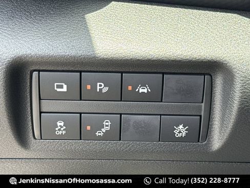 Certified 2023 Nissan Kicks S FWD image 34