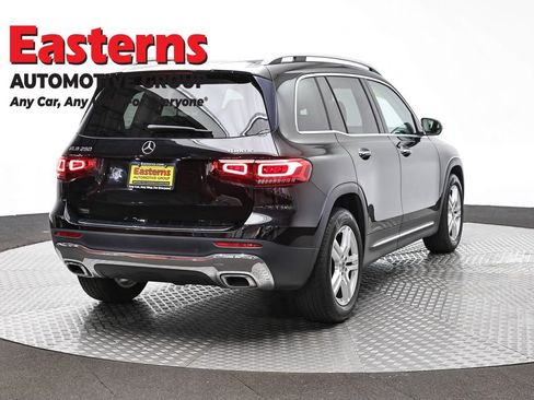 Used 2020 Mercedes-Benz GLB 250 4MATIC image 5
