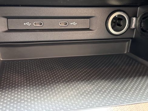 New 2025 Volkswagen Taos S image 10