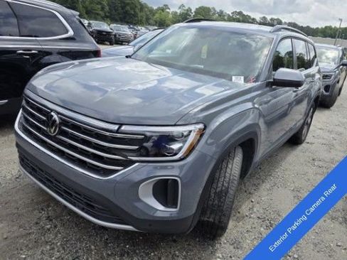 Used 2025 Volkswagen Atlas SE AWD/4WD image 10
