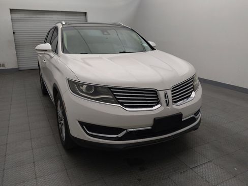 Used 2017 Lincoln MKX Reserve w/ Driver Assistance Package FWD image 14