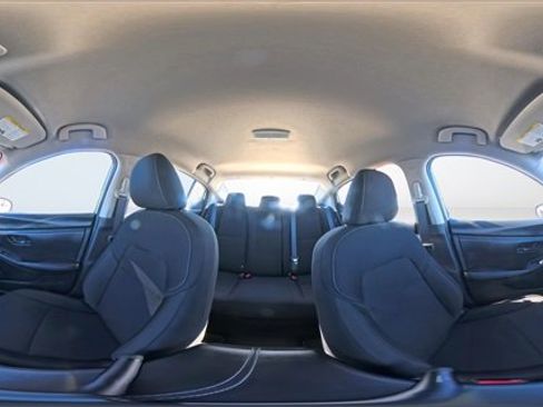 Certified 2025 Nissan Sentra S image 33