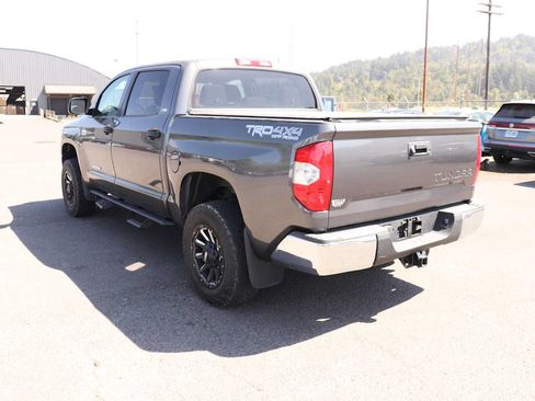 Used 2019 Toyota Tundra SR5 w/ TRD Off Road Package AWD/4WD image 7