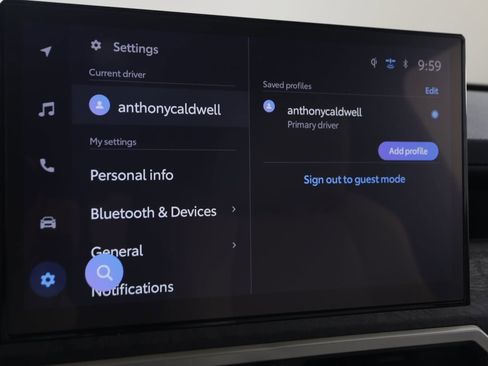 Used 2025 Toyota Tacoma Limited image 33