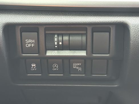 Certified 2021 Subaru Crosstrek 2.5i Limited AWD/4WD image 23
