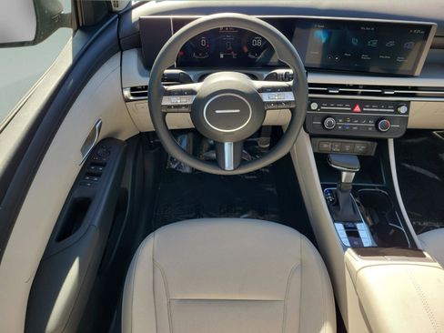 New 2026 Hyundai Tucson SE image 15