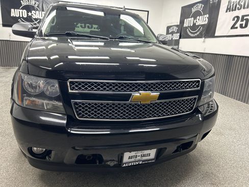 Used 2012 Chevrolet Tahoe LTZ AWD/4WD image 2