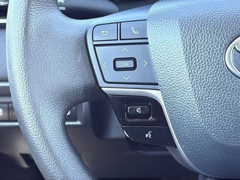 Used 2025 Toyota Camry LE image 20