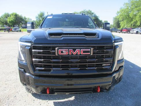 New 2026 GMC Sierra 2500 AT4X AWD/4WD image 12