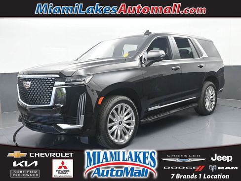 Used 2023 Cadillac Escalade Premium Luxury image 1